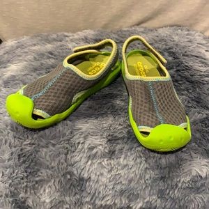 Crocs size 11 watershoes